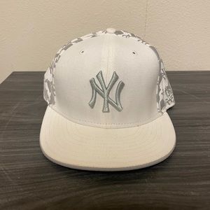 New Era New York Yankees fitted hat